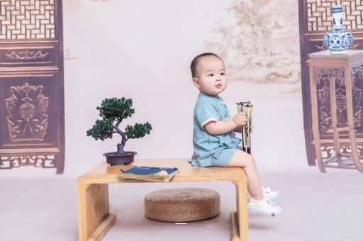 福建孕妇肚子上的黑线